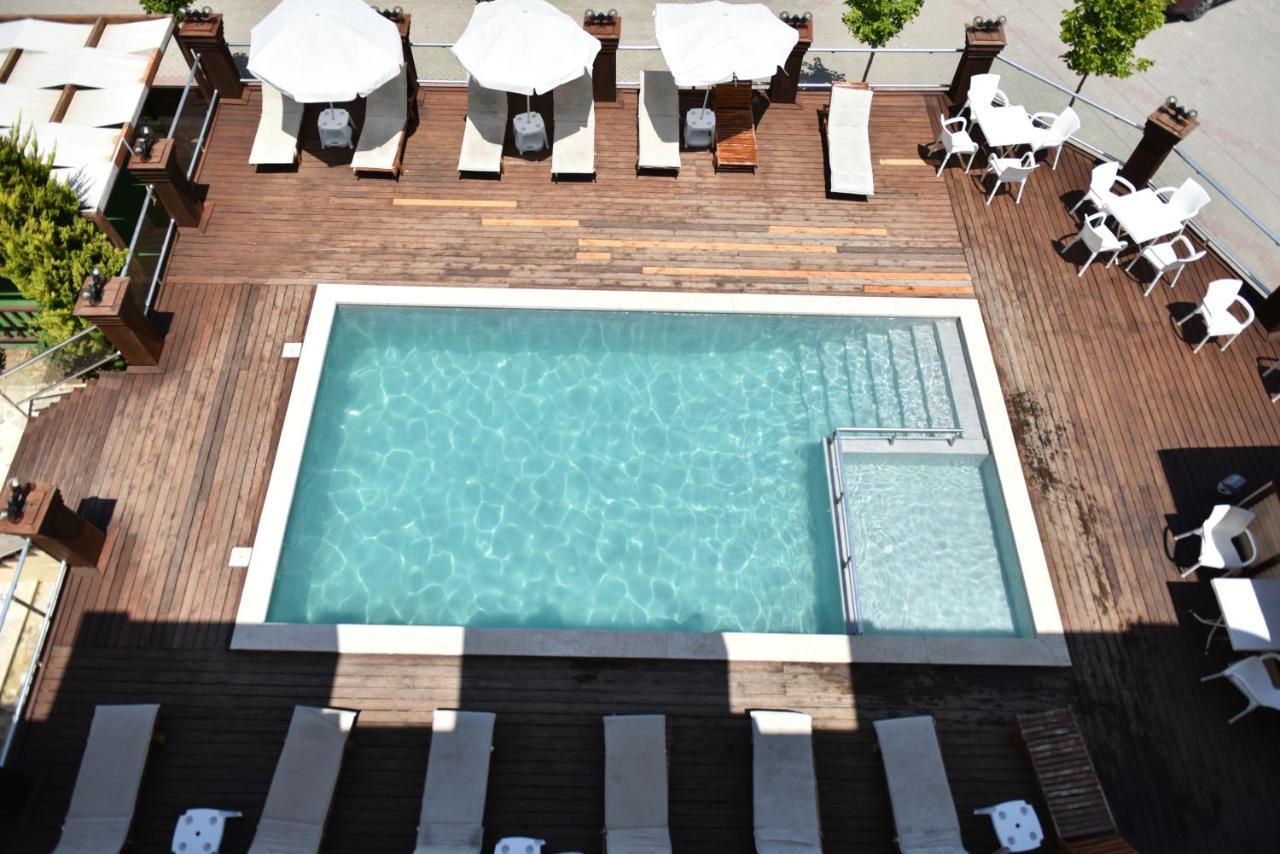 Hotel Kriti Max , Shengjin Shëngjin Kültér fotó