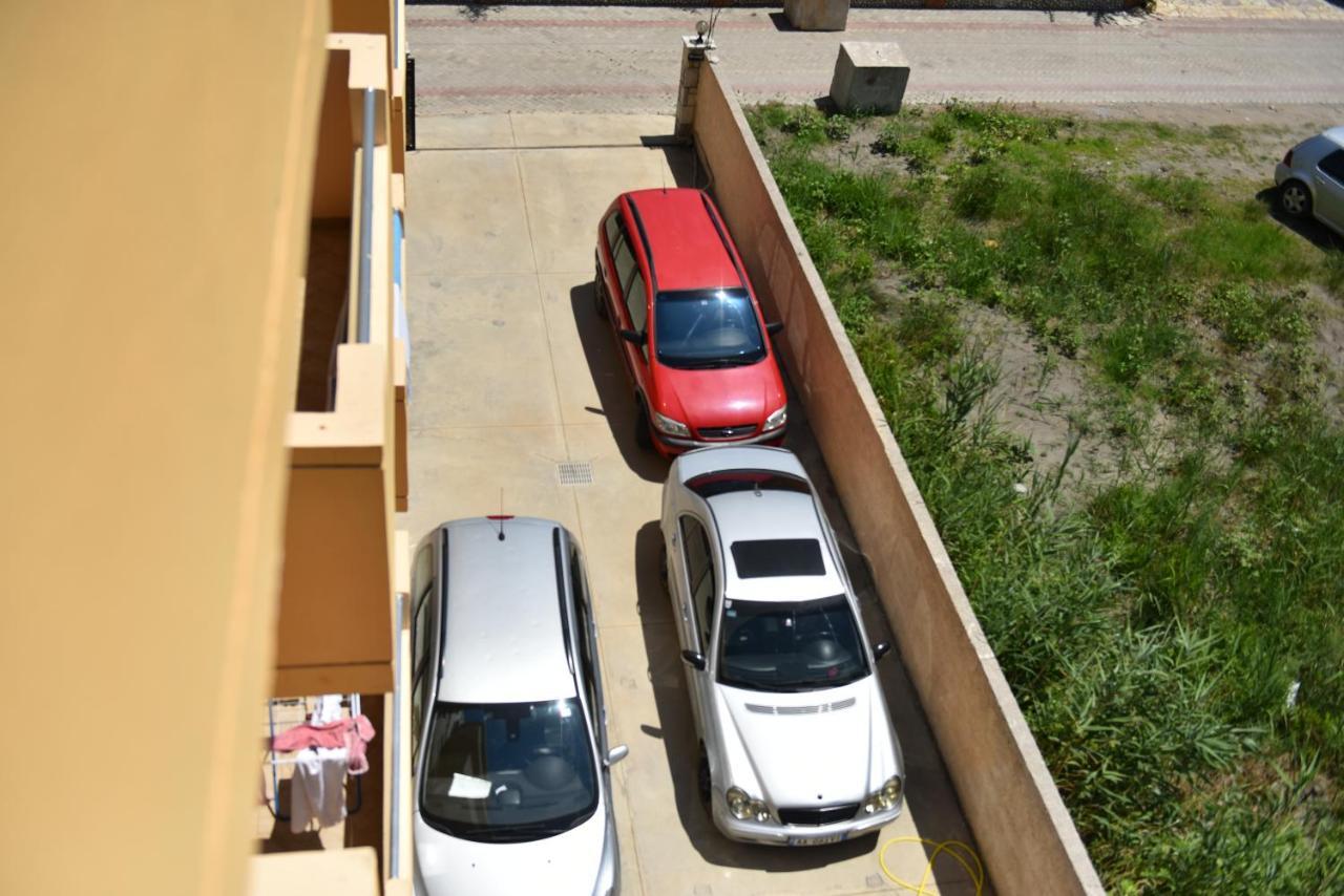 Hotel Kriti Max , Shengjin Shëngjin Kültér fotó