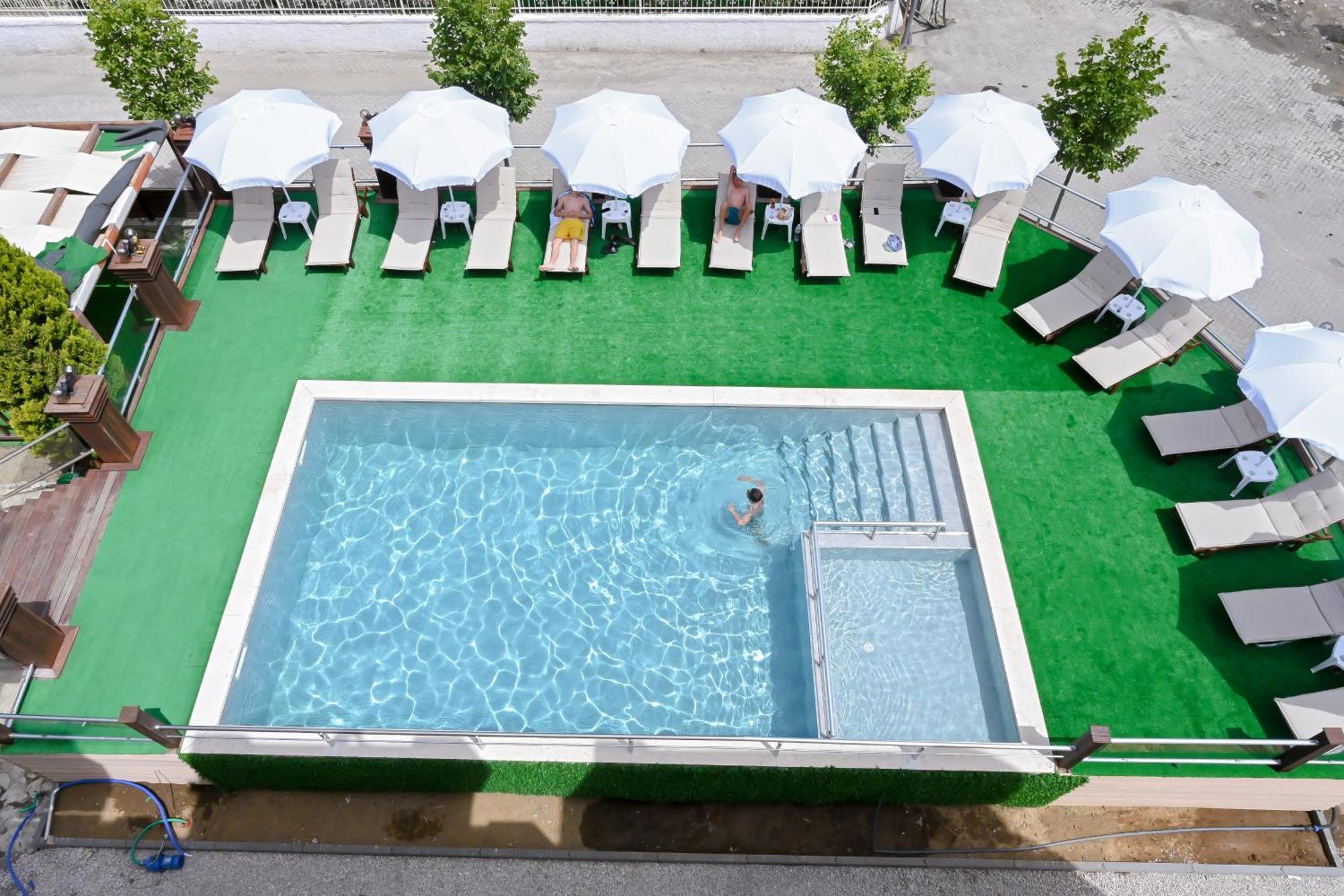 Hotel Kriti Max , Shengjin Shëngjin Kültér fotó